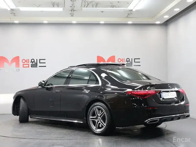 2023 Mercedes-Benz S-Класс с пробегом 25 399 км
