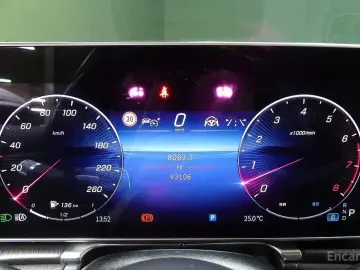 2023 Mercedes-Benz S-Класс с пробегом 93 100 км
