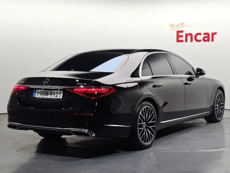 2022 Mercedes-Benz S-Класс с пробегом 29 709 км