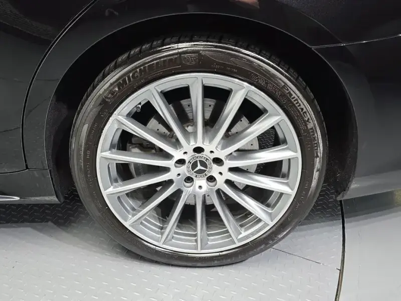 2023 Mercedes-Benz S-Класс с пробегом 119 114 км