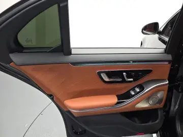 2023 Mercedes-Benz S-Класс с пробегом 119 114 км