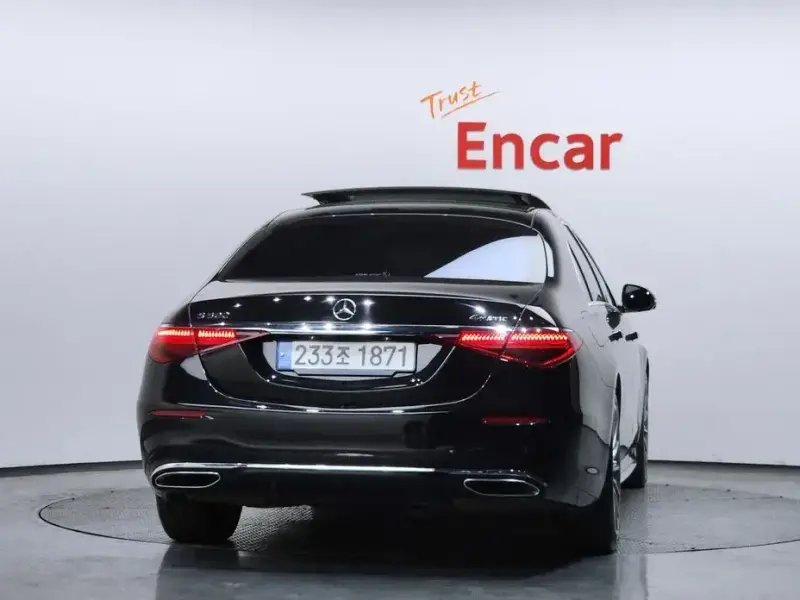 2022 Mercedes-Benz S-Класс с пробегом 65 523 км