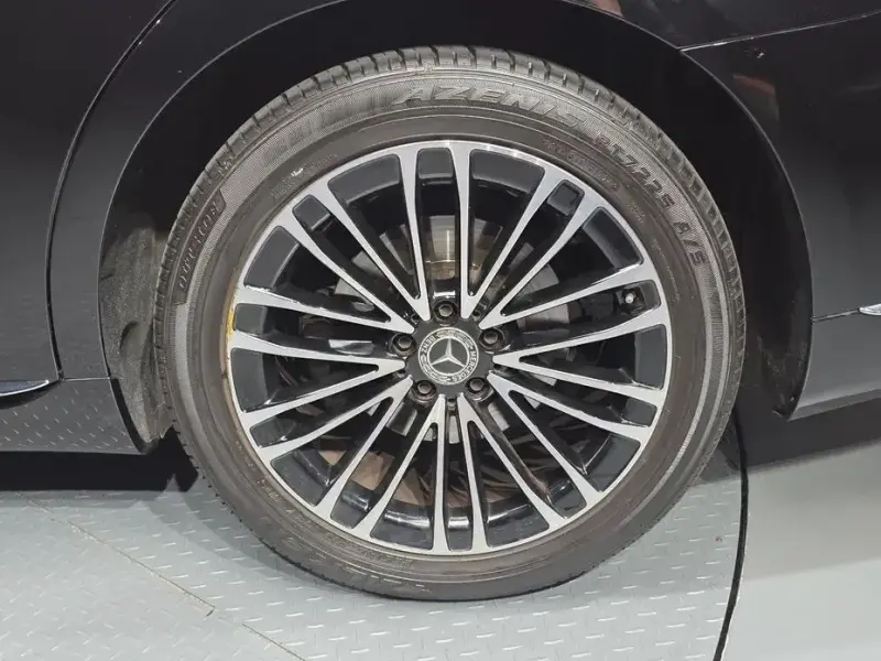 2022 Mercedes-Benz S-Класс с пробегом 62 077 км