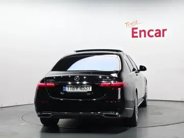 2023 Mercedes-Benz S-Класс с пробегом 18 219 км
