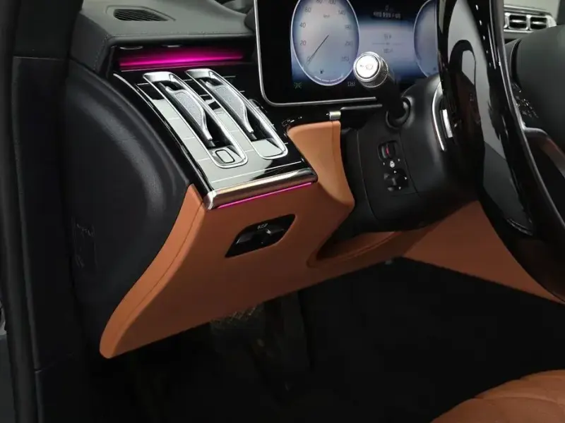 2023 Mercedes-Benz S-Класс с пробегом 18 219 км
