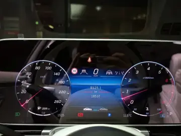 2022 Mercedes-Benz S-Класс с пробегом 18 537 км