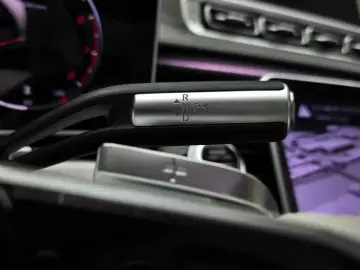2022 Mercedes-Benz S-Класс с пробегом 18 537 км