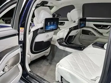 2022 Mercedes-Benz S-Класс с пробегом 18 537 км