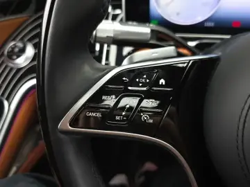 2023 Mercedes-Benz S-Класс с пробегом 18 219 км