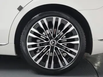 2023 Mercedes-Benz S-Класс с пробегом 101 712 км