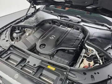 2022 Mercedes-Benz S-Класс с пробегом 56 255 км