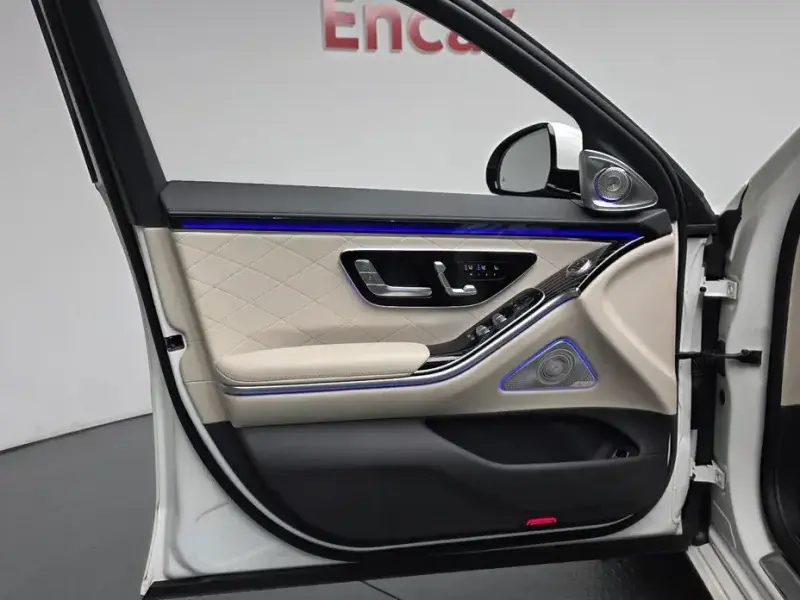 2023 Mercedes-Benz S-Класс с пробегом 101 712 км