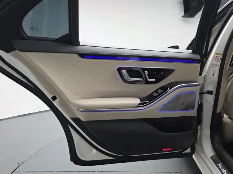 2023 Mercedes-Benz S-Класс с пробегом 101 712 км