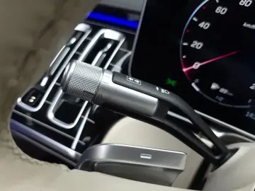 2023 Mercedes-Benz S-Класс с пробегом 101 712 км