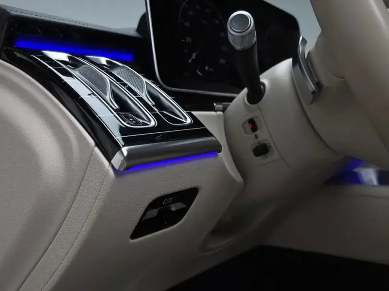 2023 Mercedes-Benz S-Класс с пробегом 101 712 км