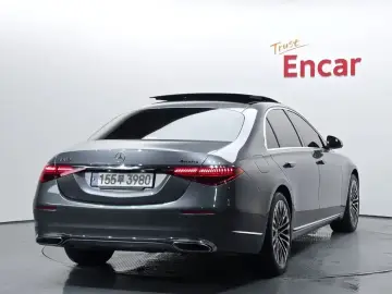 2023 Mercedes-Benz S-Класс с пробегом 17 266 км