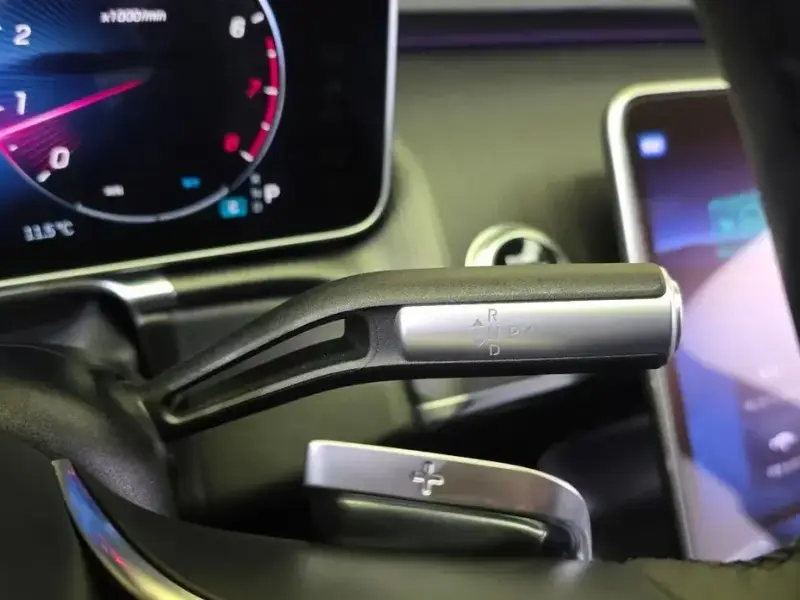 2023 Mercedes-Benz S-Класс с пробегом 17 266 км