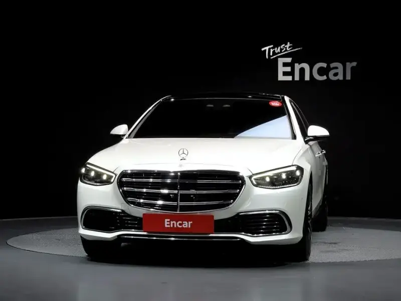 2022 Mercedes-Benz S-Класс с пробегом 45 680 км