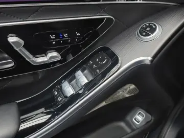 2023 Mercedes-Benz S-Класс с пробегом 17 266 км
