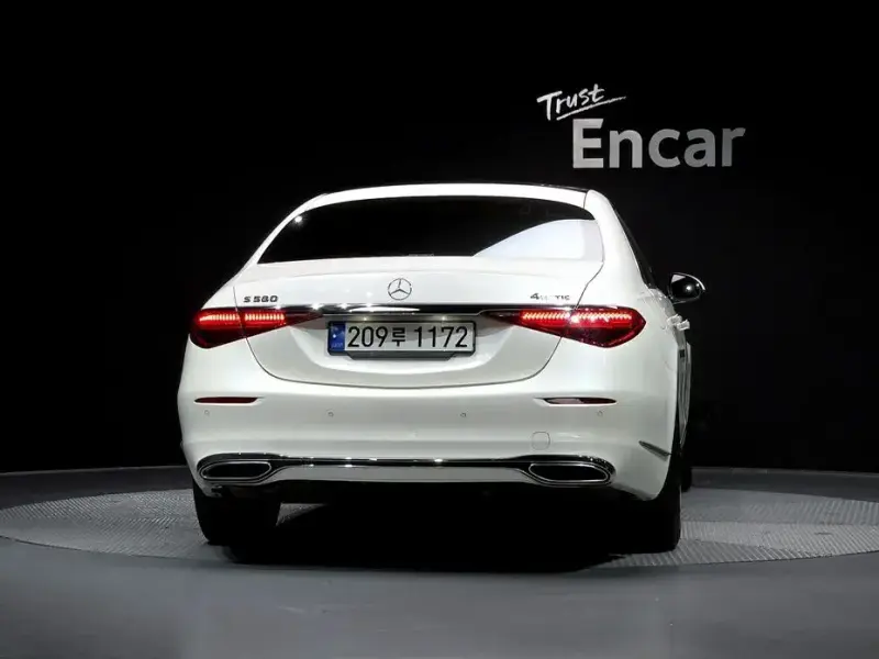 2022 Mercedes-Benz S-Класс с пробегом 45 680 км