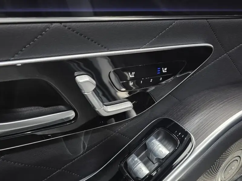 2023 Mercedes-Benz S-Класс с пробегом 17 266 км