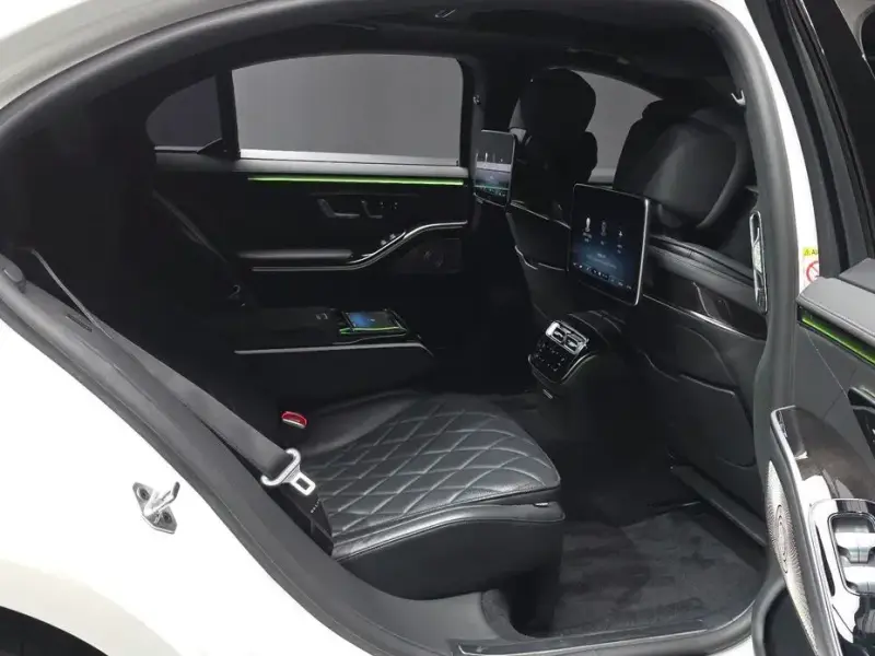 2022 Mercedes-Benz S-Класс с пробегом 45 680 км