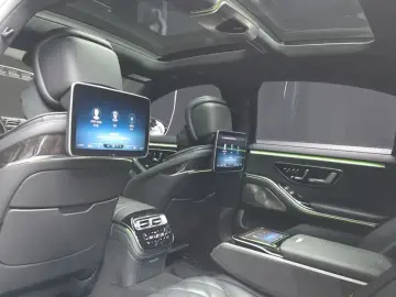 2022 Mercedes-Benz S-Класс с пробегом 45 680 км