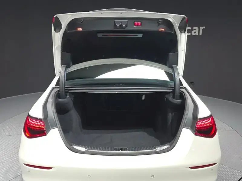 2022 Mercedes-Benz S-Класс с пробегом 45 680 км