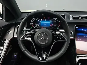 2023 Mercedes-Benz S-Класс с пробегом 15 725 км