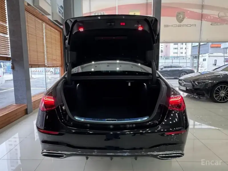 2023 Mercedes-Benz S-Класс с пробегом 59 378 км