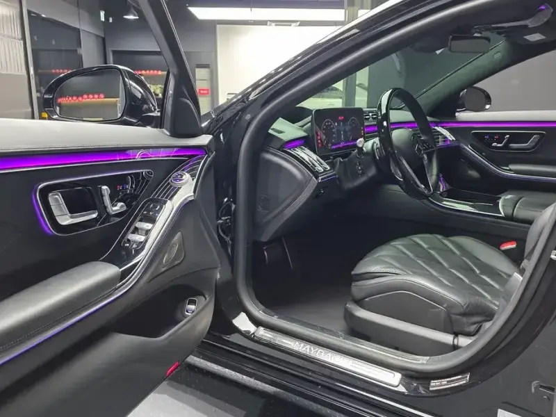 2023 Mercedes-Benz S-Класс с пробегом 35 772 км