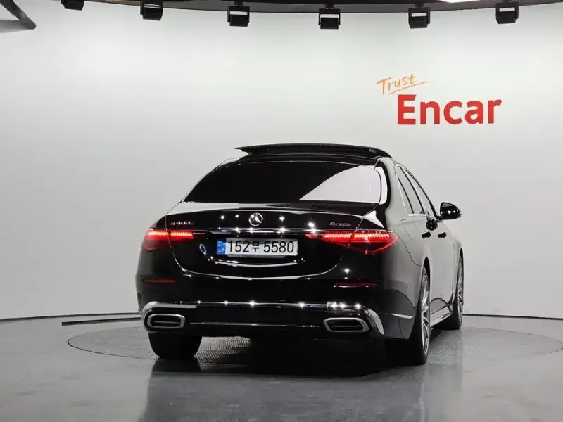 2022 Mercedes-Benz S-Класс с пробегом 51 305 км