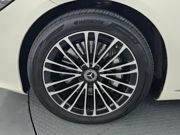 2023 Mercedes-Benz S-Класс с пробегом 66 444 км