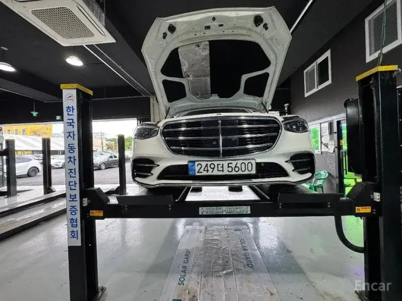 2022 Mercedes-Benz S-Класс с пробегом 69 626 км