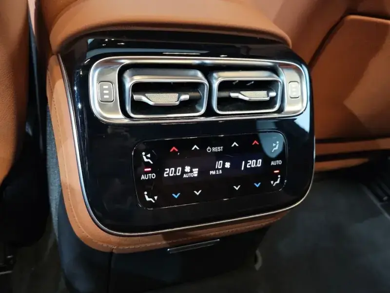 2023 Mercedes-Benz S-Класс с пробегом 67 455 км