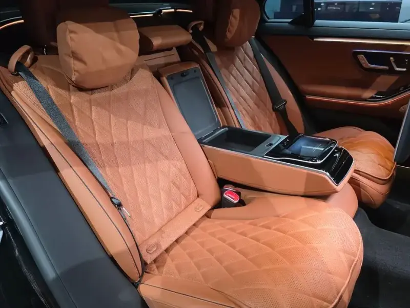 2023 Mercedes-Benz S-Класс с пробегом 32 194 км