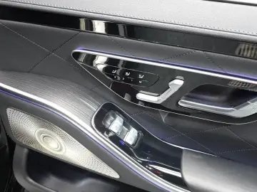 2023 Mercedes-Benz S-Класс с пробегом 56 892 км