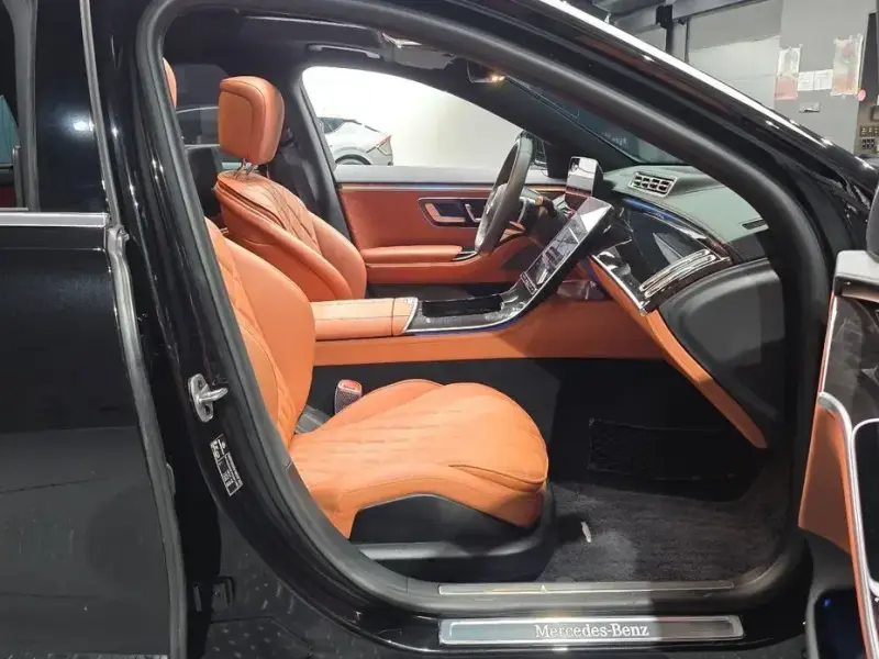 2023 Mercedes-Benz S-Класс с пробегом 32 194 км