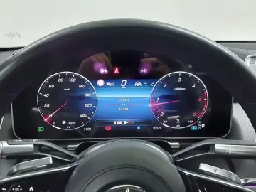 2022 Mercedes-Benz S-Класс с пробегом 45 581 км