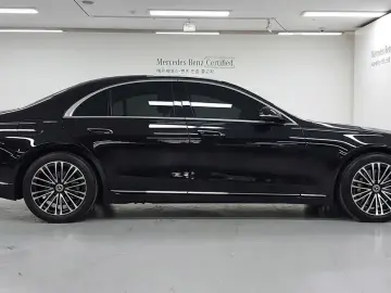 2022 Mercedes-Benz S-Класс с пробегом 45 581 км