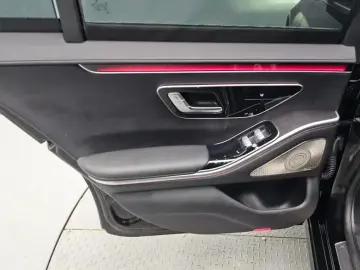 2022 Mercedes-Benz S-Класс с пробегом 67 506 км