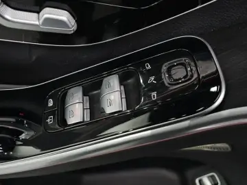 2022 Mercedes-Benz S-Класс с пробегом 67 506 км