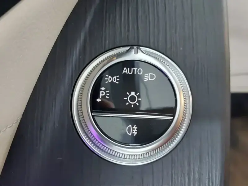 2023 Mercedes-Benz S-Класс с пробегом 60 005 км