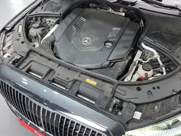 2022 Mercedes-Benz S-Класс с пробегом 32 967 км