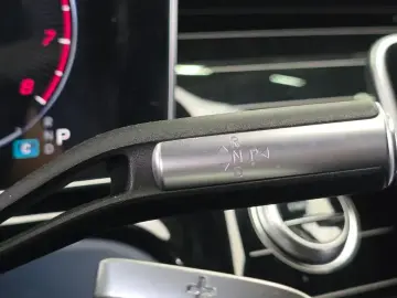 2022 Mercedes-Benz S-Класс с пробегом 32 967 км