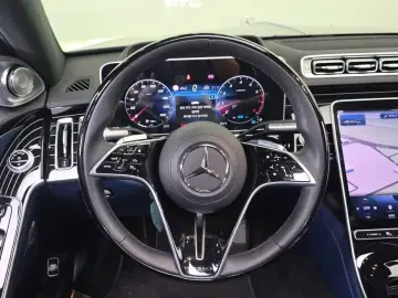 2022 Mercedes-Benz S-Класс с пробегом 32 967 км