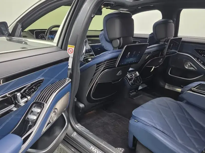 2022 Mercedes-Benz S-Класс с пробегом 32 967 км