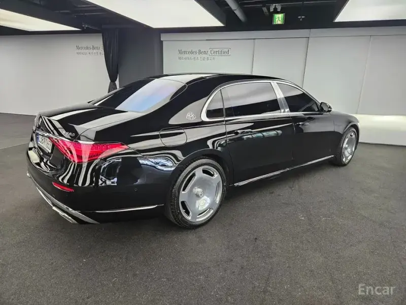 2023 Mercedes-Benz S-Класс с пробегом 24 162 км