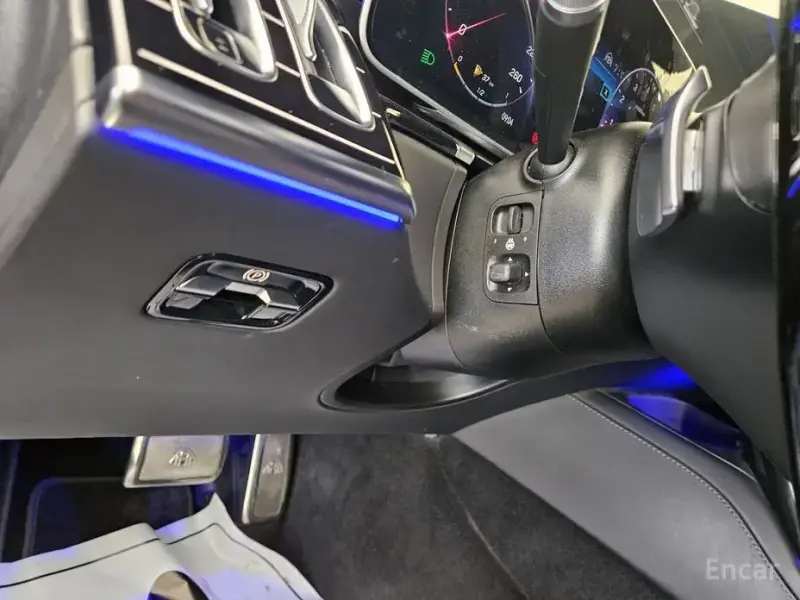 2023 Mercedes-Benz S-Класс с пробегом 24 162 км