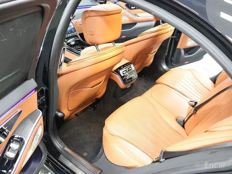 2023 Mercedes-Benz S-Класс с пробегом 68 319 км